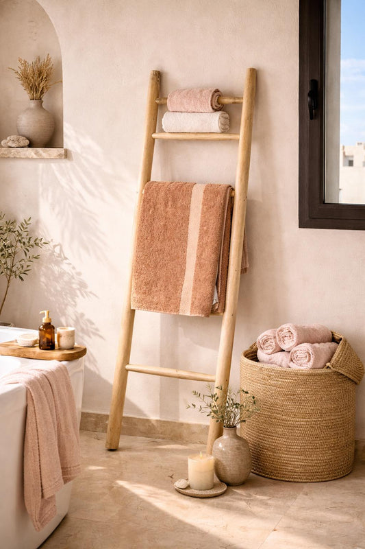 VIA- Échelle, Porte Serviette décorative en bois naturelle