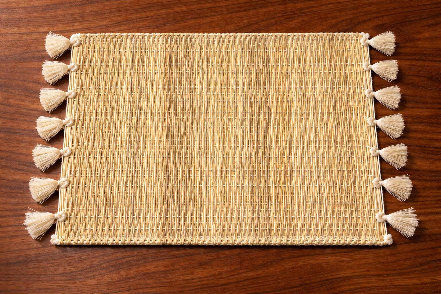 Lot de 4 Sets de Table en osier avec pompons