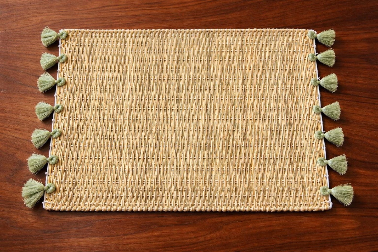Lot de 4 Sets de Table en osier avec pompons